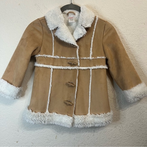 Gymboree Gingerbread Tan and White Faux Sherling Button Down Coat SZ 3 - Picture 7 of 7